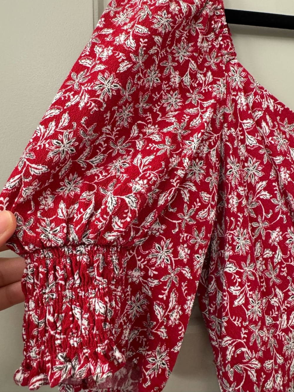 Madewell Red Floral Puff-Sleeve V-Neck Mini Dress - Picture 6 of 9